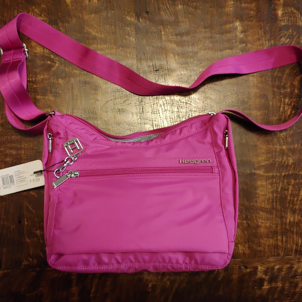 Hedgren purse (new)